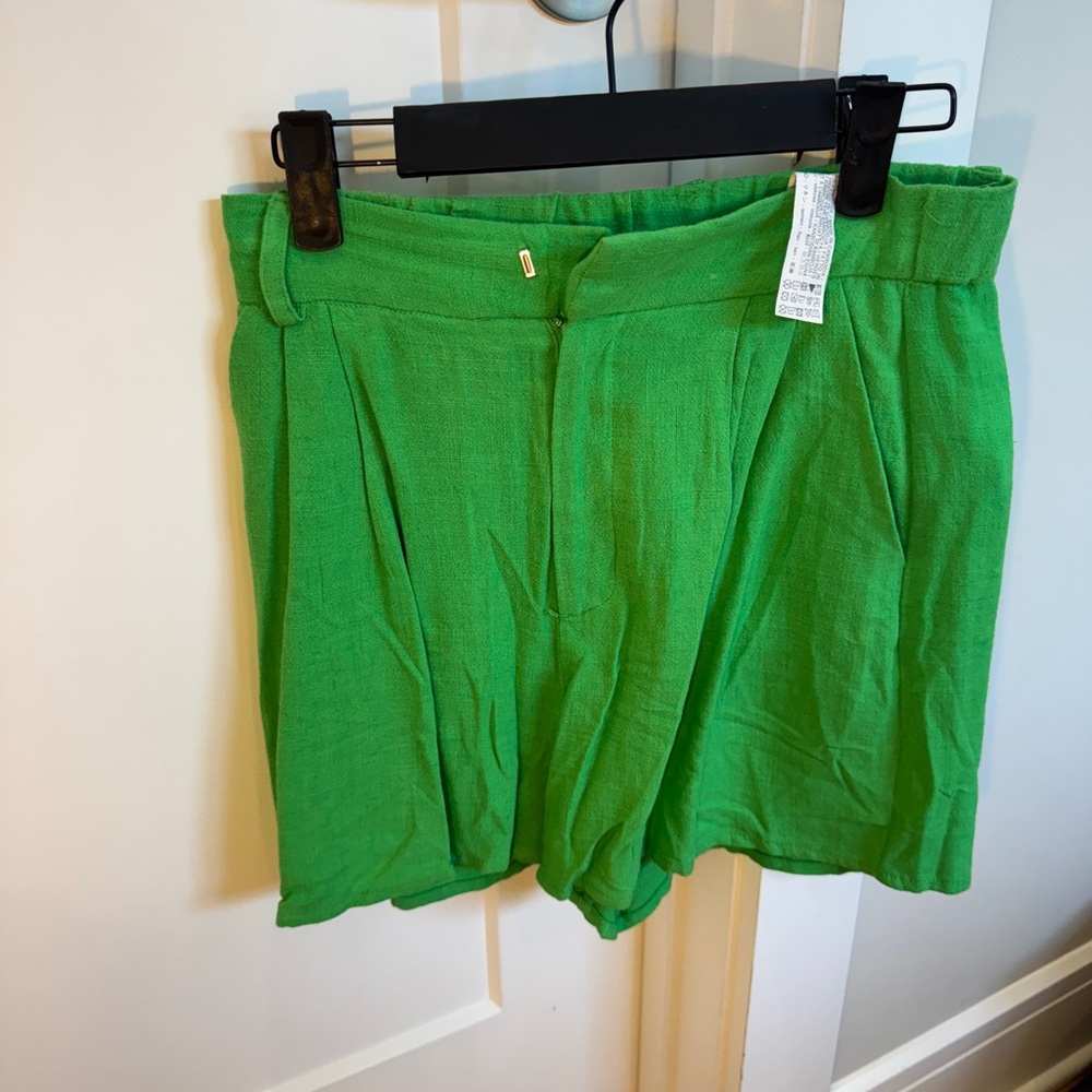 Stradiavarius Green Women's Shorts